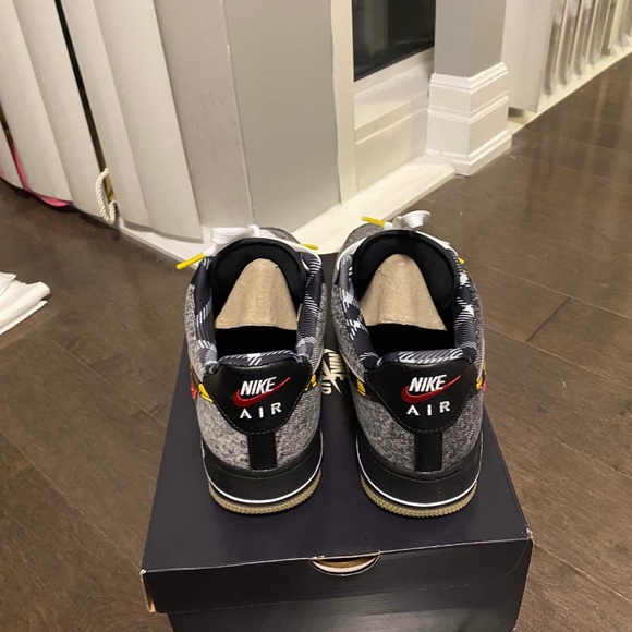 Nike Air Force 1 Low Black Remix - Men’s Size 9.5 - Picture 8 of 9